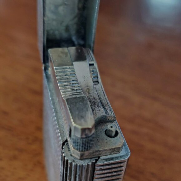 Vintage Lady S.T. Dupont Ligne 1 Silver Plated Lighter horizontal lines - Picture 7 of 9